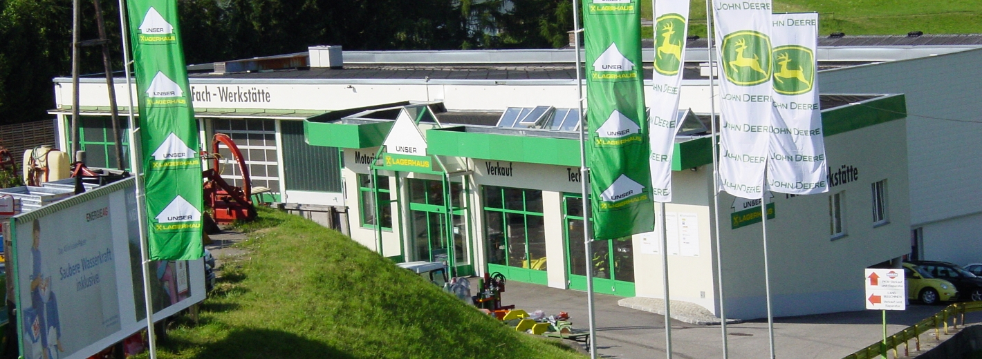 Landmaschinenwerkstätte Lagerhaus Rohrbach.