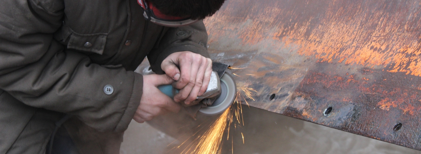Mechaniker bei der Arbeit