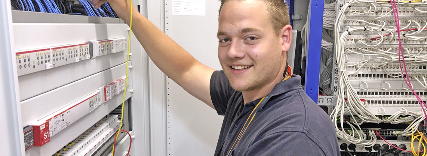Elektrotechniker vom Lagerhaus Zwettl