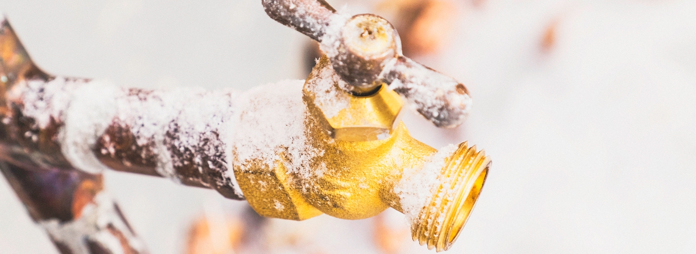 Eingefrorener Wasserhahn
