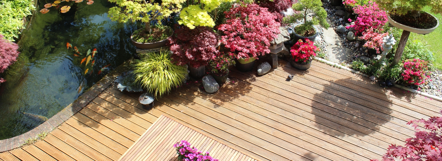 Terrasse aus Holz