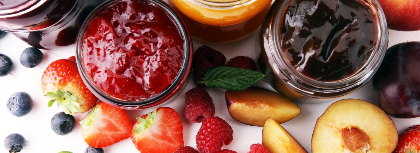 Verschiedene Fruchtmarmeladen