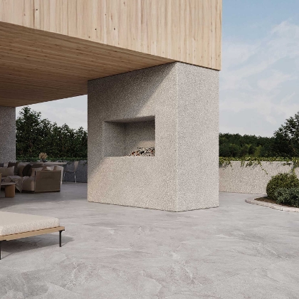Moderne Terrasse aus edlem Stein