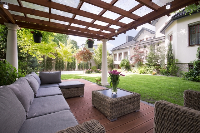 Verlängertes Wohnzimmer im Garten