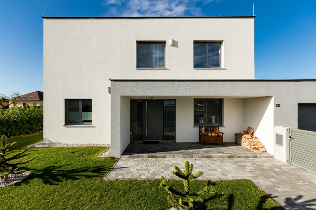 Einfamilienhaus, gebaut mit Lagerhaus