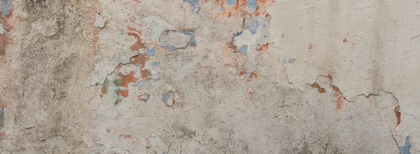 Fleckige alte Wand