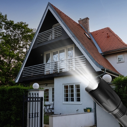Einfamilienhaus in Dämmerung