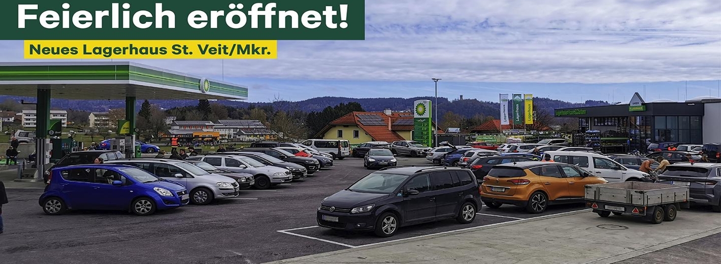 Parkplatz Eröffnungsfest Lagerhaus St. Veit im Mühlkreis.