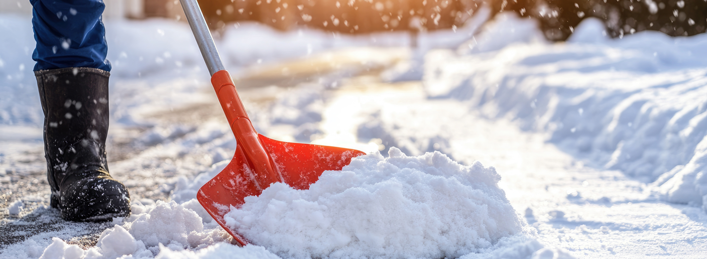 Schnee schaufeln