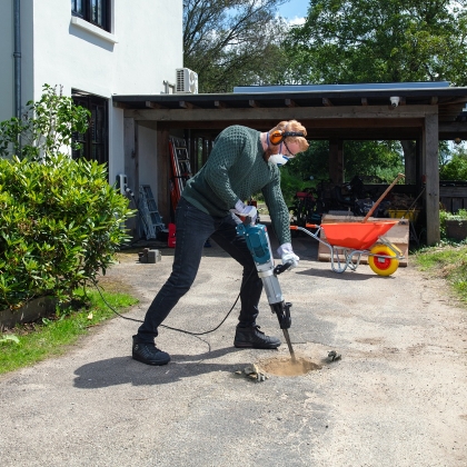 Mann mit Stemmhammer)