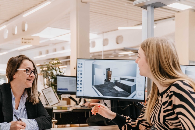 Fliesen Beratungsgespräch mit 3D-Planung