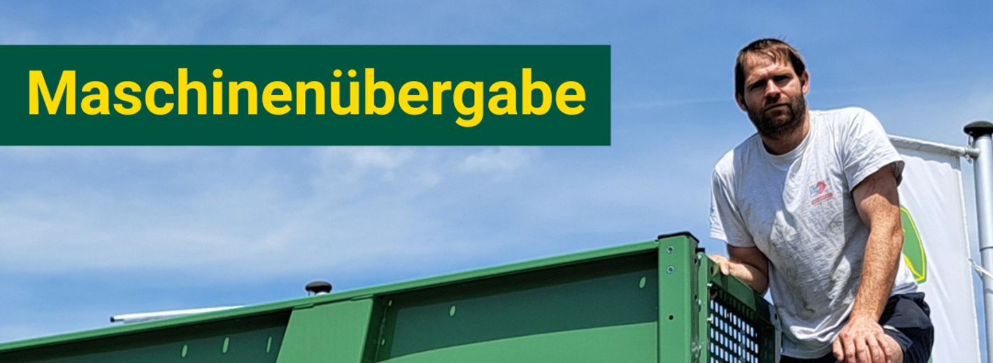 Brantner Abschiebewagen TA 16055 PP+ bei der Maschinenübergabe an Kunden Günter Fischer durch Lagerhaus Zwettl.