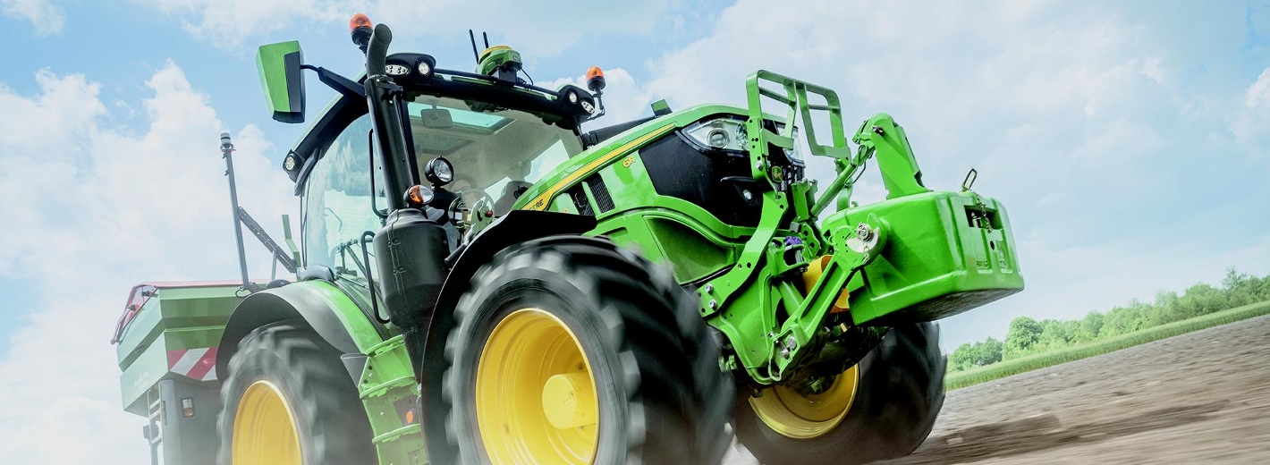 John Deere Traktor in Action