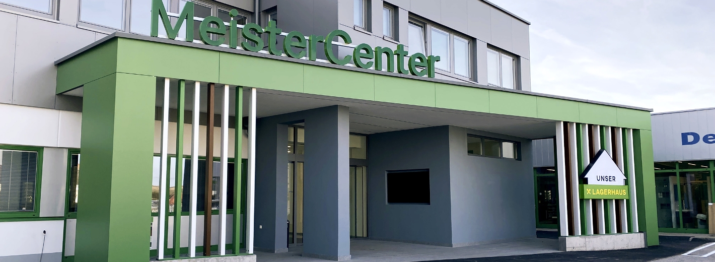 Lagerhaus Zwettl MeisterCenter Eingangsbereich