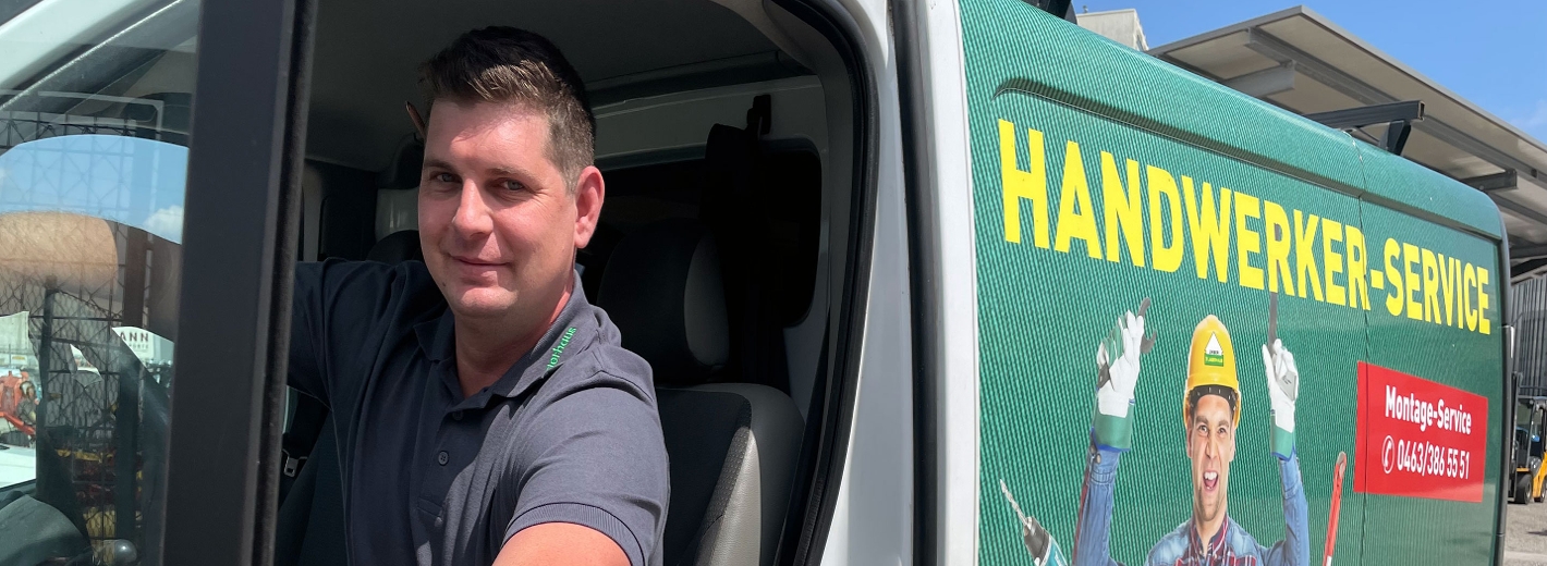 Leiter Daniel Peterschinek vom Handwerkerservice