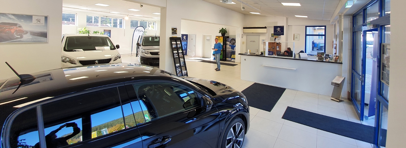 Autohaus Schauraum