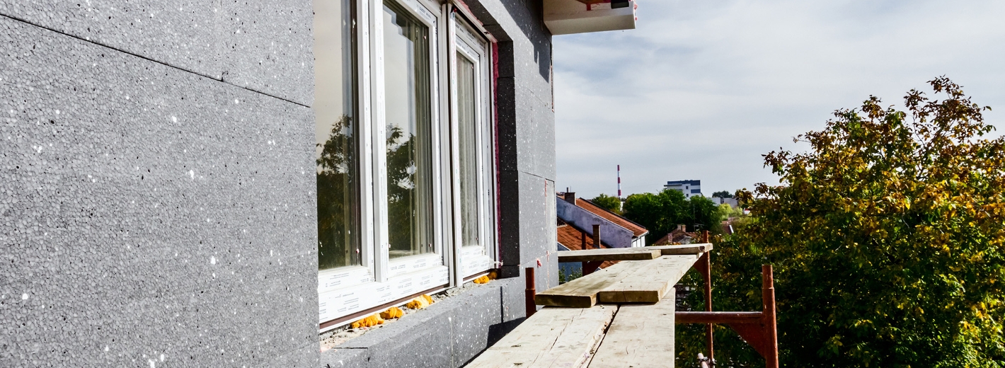 Fenster auf Baustelle