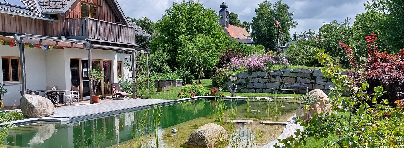 Gottfrieds Schwimmteich im Garten