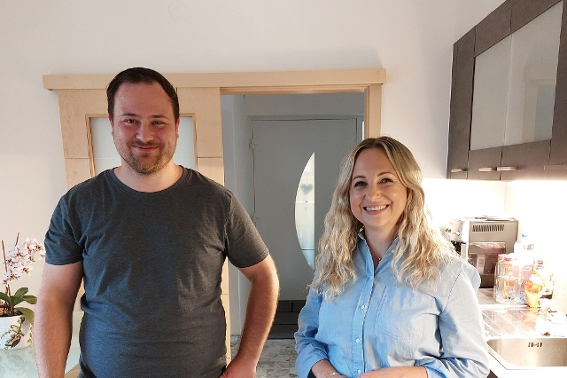 Patrik und Eva Mühlbacher in der Küche