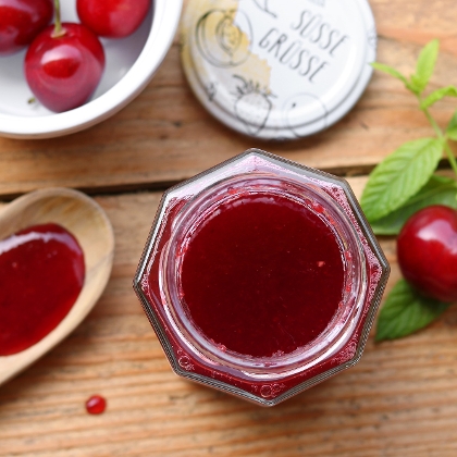 Amaretto Kirsch Marmelade