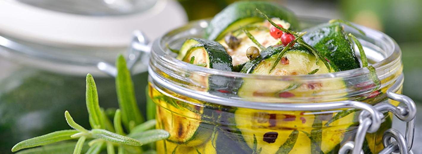 Eingelegte Zucchini – mediterrane Art