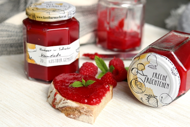 Himbeer Marmelade mit weißer Schokolade