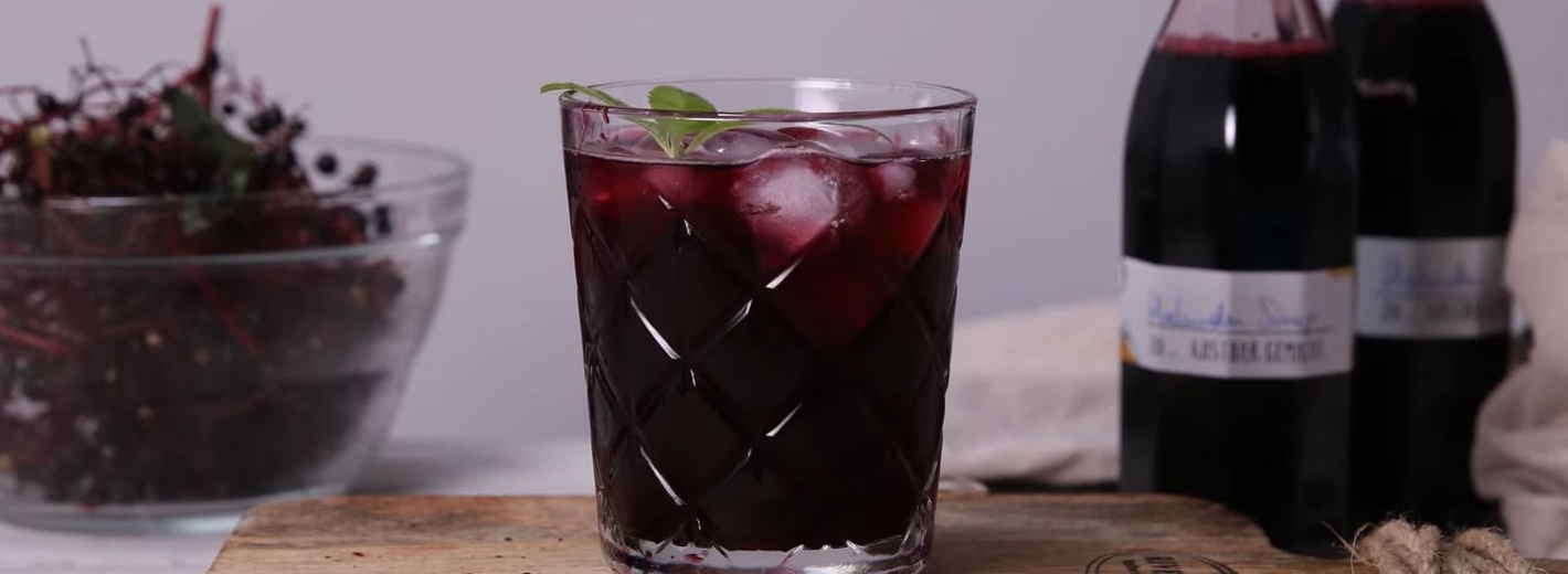 Holunderbeerensirup