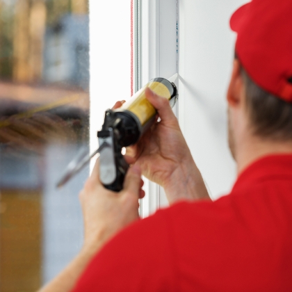 Fenster mit Silikon abdichten