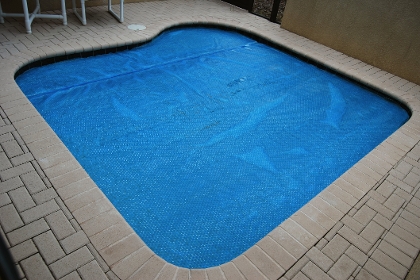 Poolabdeckung