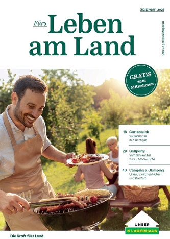 Titelseite Magazin Sommer mit einem Mann der im Garten grillt